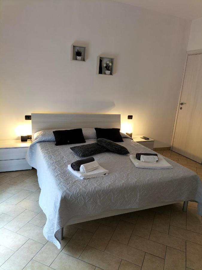 Appartamento Di Via Refini Spoleto Exterior foto